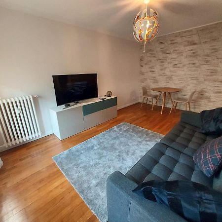 Bel Appartement 2 Pieces, Sortie De Metro Ligne 8 Charenton-le-Pont Bagian luar foto