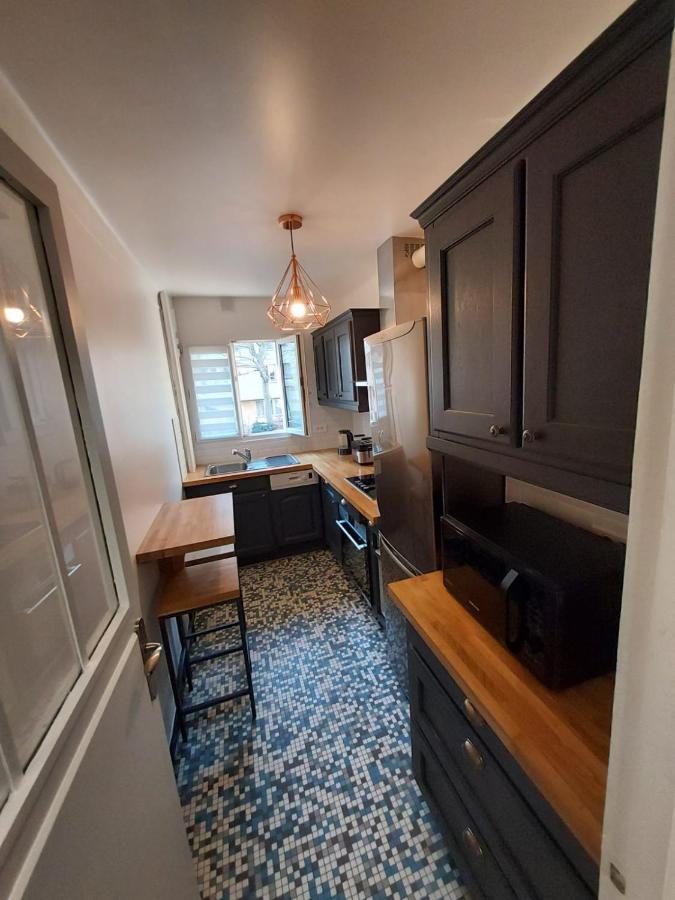 Bel Appartement 2 Pieces, Sortie De Metro Ligne 8 Charenton-le-Pont Bagian luar foto